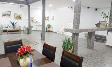 VIVE LA EXPERIENCIA DE TU CASA FRENTE AL MAR – UN PARAÍSO DE LUJO, ANCÓN (8) 🌊✨