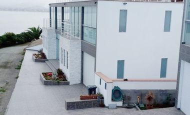 VIVE LA EXPERIENCIA DE TU CASA FRENTE AL MAR – UN PARAÍSO DE LUJO, ANCÓN (8) 🌊✨