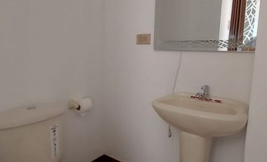 Samborondon, venta de lindo departamento 2 dormitorios con patio