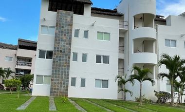 Excelente oportunidad para invertir, departamento en remate en Playa Diamante, Acapulco!
