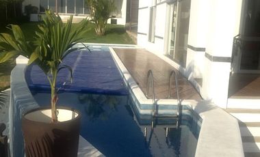 CASA  MODERNA EN VENTA EN FRACCIONAMIENTO TAMOANCHAN, MORELOS
