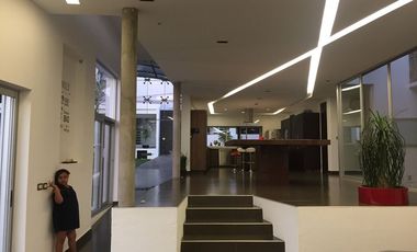 CASA  MODERNA EN VENTA EN FRACCIONAMIENTO TAMOANCHAN, MORELOS