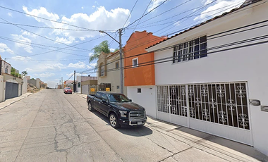 CASA EN VENTA EN PEÑA LA PIEDAD DE RECUPERACIÓN BANCARIA