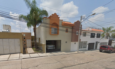CASA EN VENTA EN PEÑA LA PIEDAD DE RECUPERACIÓN BANCARIA
