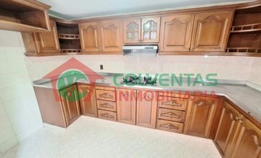 ARRIENDO CASA 200M2 USO COMERCIAL AL LADO DEL ANTIGUO CLUB PROFESIONALES