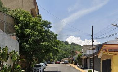 Excelente oportunidad, casa en remate!