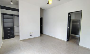 RENTA CASA EN PRIVADA DENTRO DE CUMBRES DEL LAGO JURIUILLA QUERÉTARO