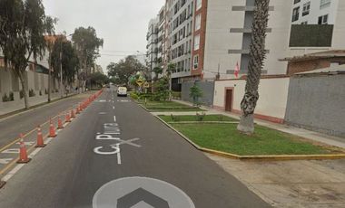 Venta De Terreno En Miraflores Calle Piura