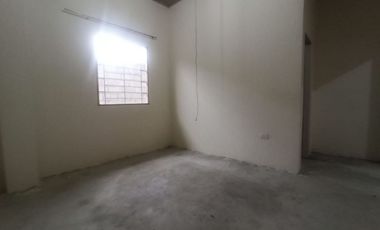 CASA EN RENTA CON GARAJE SUR DE MACHALA