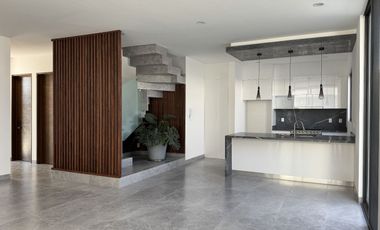 CASA EN VENTA LOMAS DEL MOLINO