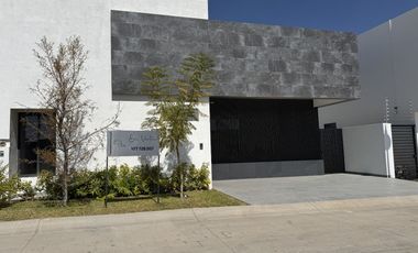 CASA EN VENTA LOMAS DEL MOLINO