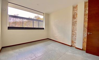 HERMOSA CASA EN RENTA ALTOZANO.