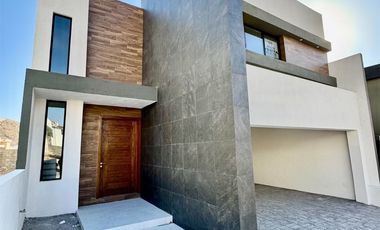 Casa en venta fraccionamiento Bosque Real $6,600,000.