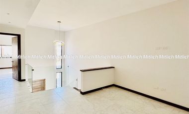Casa en venta fraccionamiento Bosque Real $6,600,000.