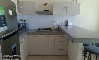 VENDO DEPARTAMENTO EN EDIFICIO  CAMBORIU SUITES ,SALINAS, SANTA ELENA
