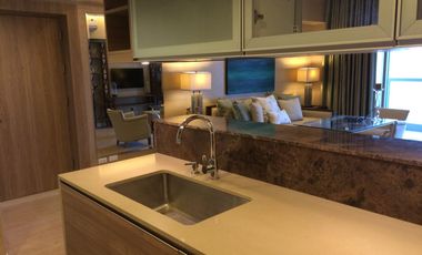 Fully Furnished 1 Bedroom Condo Unit in One Shangri-la Place, Mandaluyong City For Rent