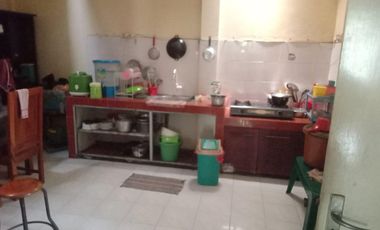 Rumah 1,5 Lantai Gkb Manyar Gresik