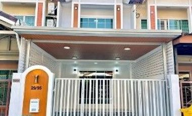 บ้าน บางกรวย-ไทรน้อย ซอยบางเลน4 นนทบุรี ใกล้ ตลาดบางพลู หมู่บ้านเจ้าพระยารัตนาธิเบศร์