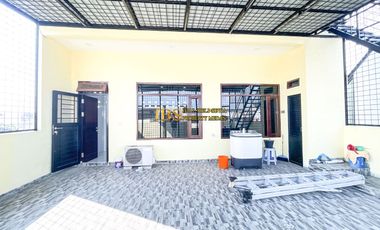 Dijual Villa Baru Siap Huni Lux Komplek Cemara Asri  Jl. Pisang