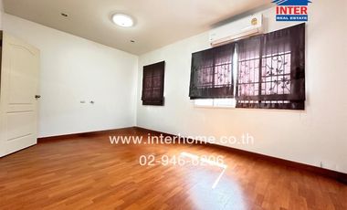 2-storey townhouse, 24.5 sq.w., Lio Village, Rattanathibet-Westgate, Soi 9, near the Purple Line, --i Wat Sao Thong Hin, Kanchanaphisek Road, Soi Wat