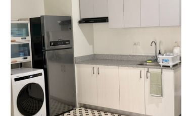 Fully-furnished, Penthouse, FREE WIFI, 2BR Condo 4 Rent in Mandaluyong near Makati & Ortigas CBD