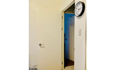 Fully-furnished, Penthouse, FREE WIFI, 2BR Condo 4 Rent in Mandaluyong near Makati & Ortigas CBD