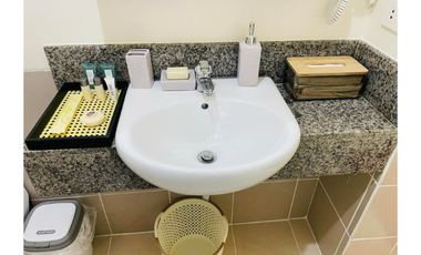 Fully-furnished, Penthouse, FREE WIFI, 2BR Condo 4 Rent in Mandaluyong near Makati & Ortigas CBD
