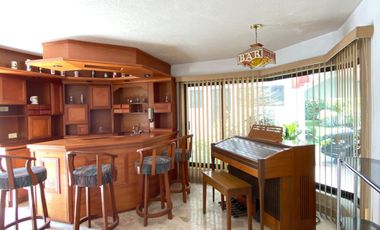 Casa de 4 recámaras en Renta en JARDINES DE ZAVALETA