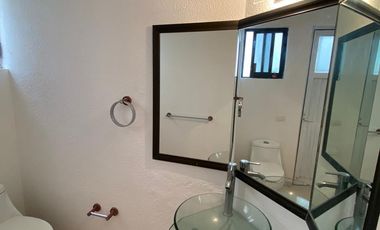 Casa de 4 recámaras en Renta en JARDINES DE ZAVALETA