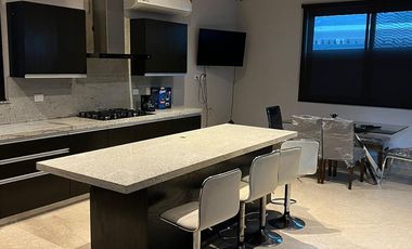 CASA AMUEBLADA EN RENTA EN LA JOYA EN MONTERREY NUEVO LEON