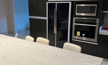 CASA AMUEBLADA EN RENTA EN LA JOYA EN MONTERREY NUEVO LEON