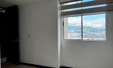 47673 Apartamento en Arriendo sector El Trianon