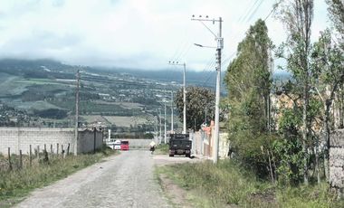 Espectacular lote, en el mejor lugar Atuntaqui 700m2