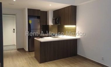 Departamento en Renta en Miguel Hidalgo, Ampliacion Granada