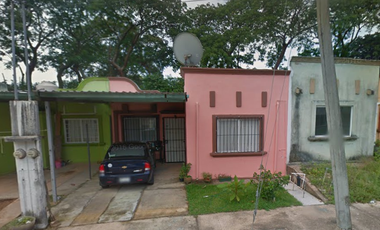 REMATE BANCARIO EN VENTA  Colibrí 210, Las Arboledas, 96346 Fraccionamiento las Arboledas, Ver., México
