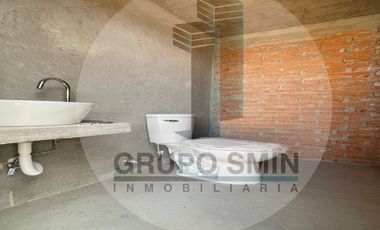 TERRENO BARDEADO EN RENTA DE 1,000 M² EN CARRETERA 57 PALMILLAS