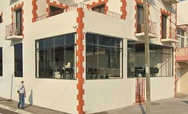 OFICINA EN RENTA FRENTE AL MAR | ARLETTE FLORES