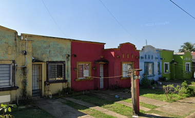 REMATE BANCARIO EN VENTA EN  Pirita 207, Santa Fe, 96535 Fraccionamiento Cdad. Olmeca, Ver., México