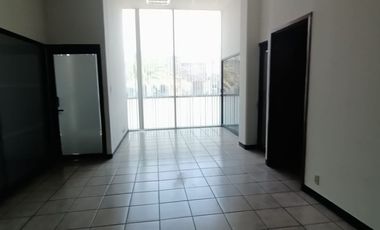 Oficina corporativa en Renta. Torre San Mateo. León Gto.