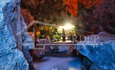 VENDO CAVERNA SIGSI HUAYCO EN BAÑOS DE AGUA SANTA, TUNGURAHUA