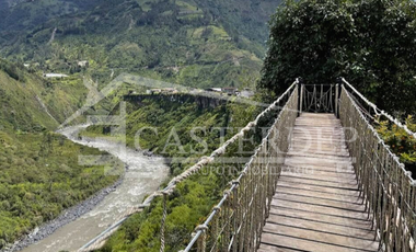 VENDO CAVERNA SIGSI HUAYCO EN BAÑOS DE AGUA SANTA, TUNGURAHUA