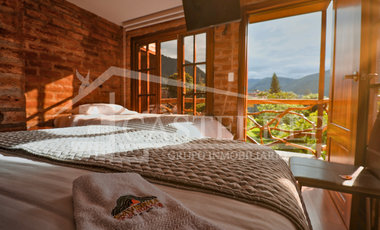 VENDO CAVERNA SIGSI HUAYCO EN BAÑOS DE AGUA SANTA, TUNGURAHUA