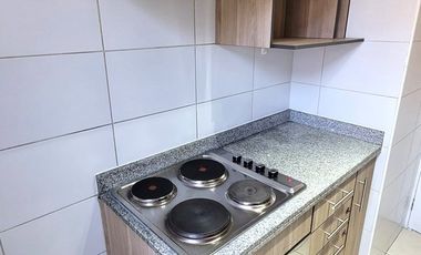 IMPECABLE CON ESTACIONAMIENTO Y BODEGA / LORD COCHRANE