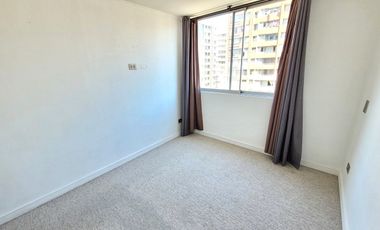 IMPECABLE CON ESTACIONAMIENTO Y BODEGA / LORD COCHRANE