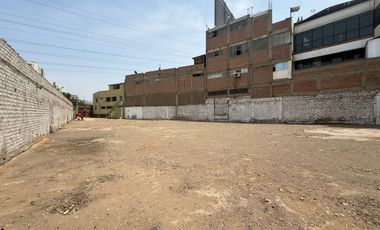 Oportunidad Gran Local Comercial en Zona Centrica de Independencia