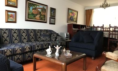 CASA EN VENTA EN LA ESMERALDA