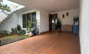 Ensueños Amplia Casa A Un Costado de Lunaparc