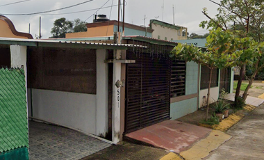 REMATE BANCARIO EN VENTA EN  Quetzáles 503, Las Arboledas, 96346 Fraccionamiento las Arboledas, Ver., México