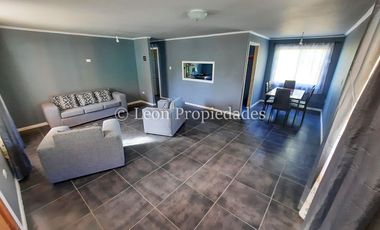 Leon Propiedades vende parcela con casa en sector Cuyuncavi alto, Curacaví.