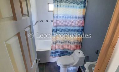 Leon Propiedades vende parcela con casa en sector Cuyuncavi alto, Curacaví.